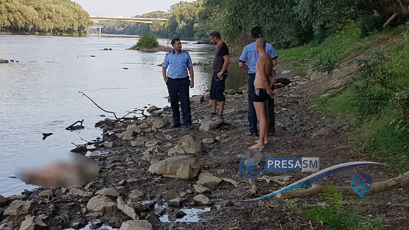 MACABRU. Un nou cadavru scos din Someș, în zona Micro 16 din Satu Mare