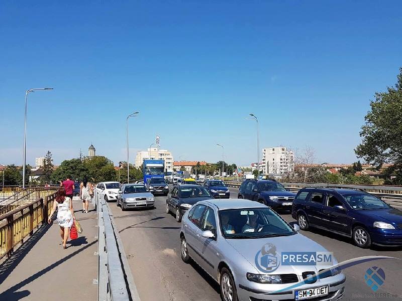 Podul Decebal intră de astăzi în reabilitare. Restricții de trafic, se va lucra pe timp de seară