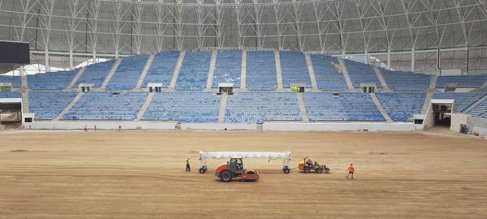 FOTO. Cel mai nou stadion din țară, cu gazon din Satu Mare