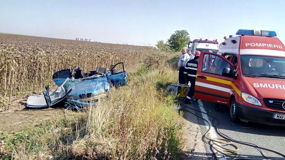 Dezastru lângă Carei. Doi morți și trei răniți grav într-un accident