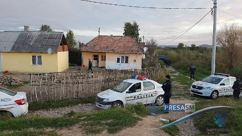 Un sătmărean și-a împuns soția cu furca doar pentru că l-a luat la rost, fiind beat