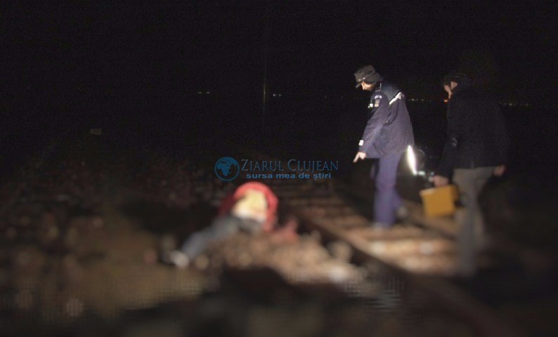 FOTO. Tânăr accidentat mortal de trenul Satu Mare - București