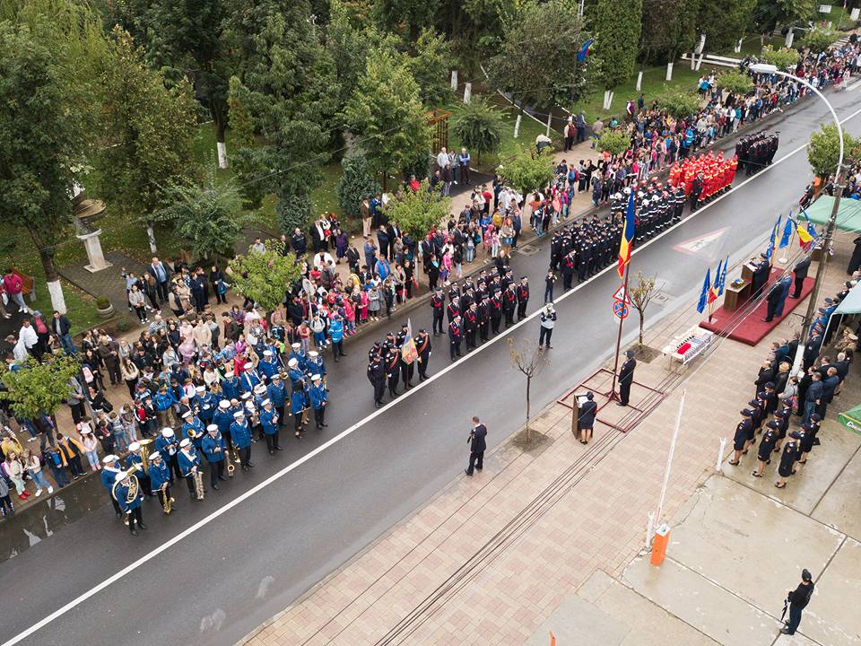 FOTOGALERIE. Ceremonial impresionant în județ, de Ziua Pompierilor! La mulți ani!