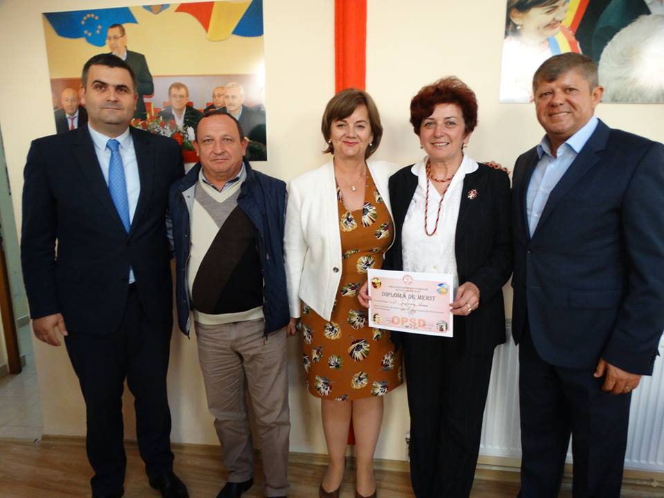 Patidul care își respectă seniorii. Recompensați pentru întreaga activitate