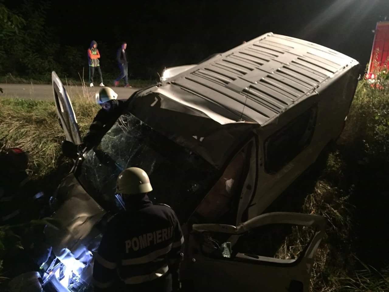 FOTOGALERIE. Concluziile în cazul accidentului de lângă Satu Mare. La un pas de tragedie