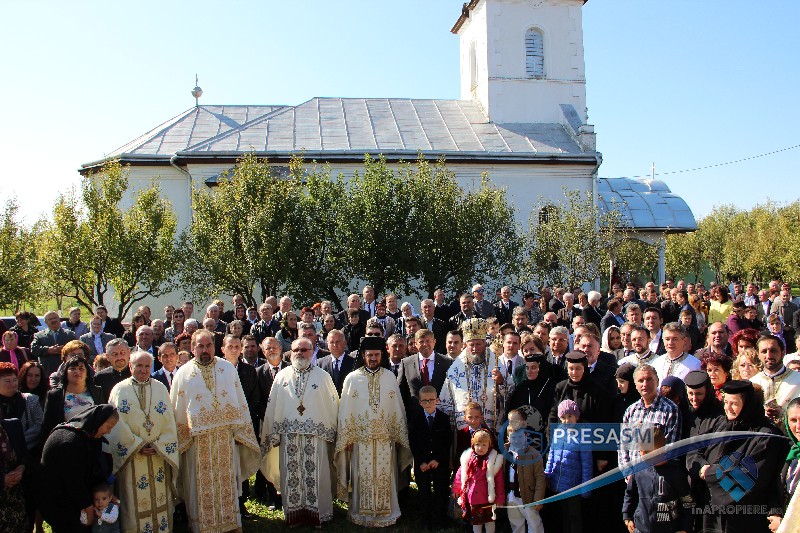 FOTOREPORTAJ. Minunea de la Lunca Apei. Mănăstire pe locul unei localități distruse din Satu Mare