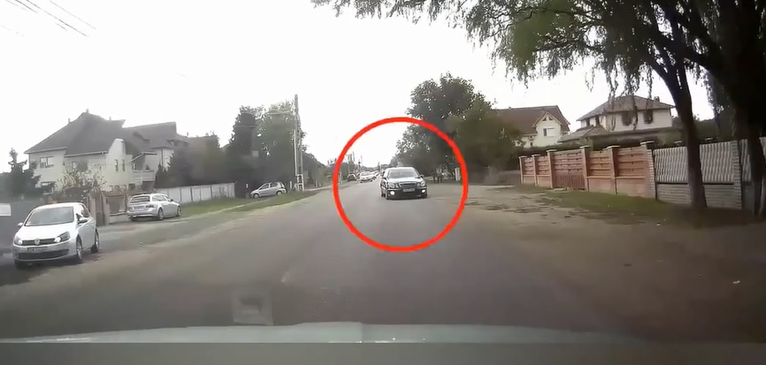 VIDEO. Pericol public! Un șofer circula cu ”Merțanul” pe contrasens