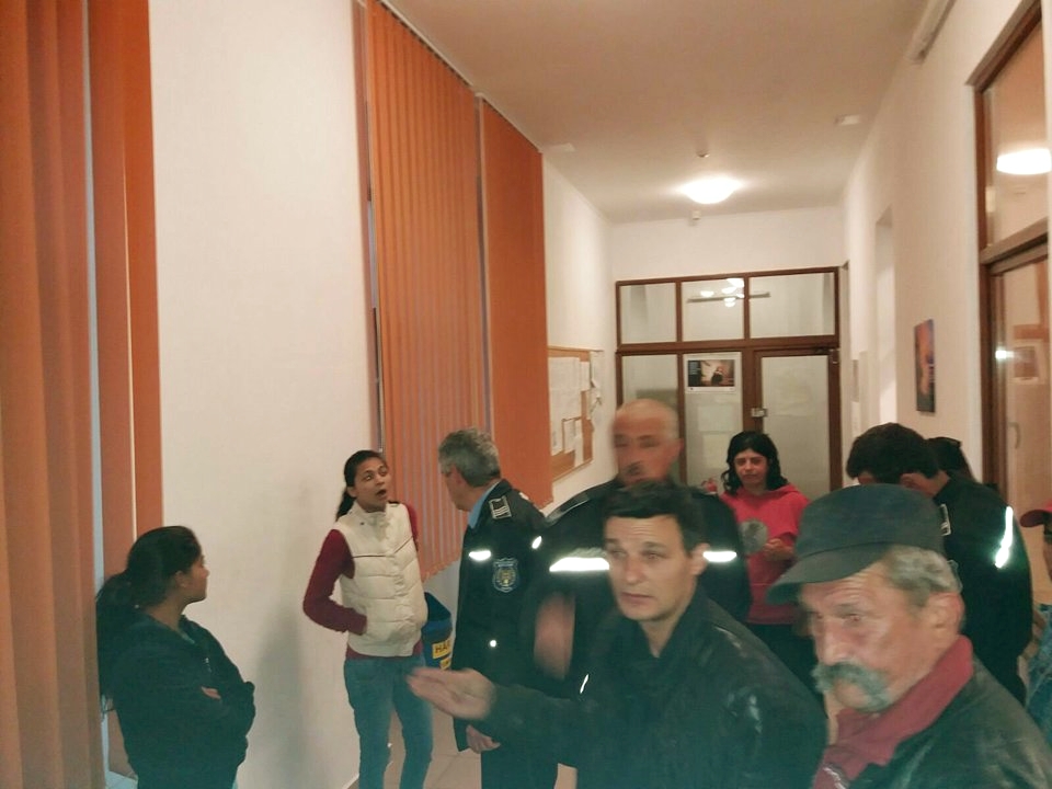 FOTO. Polițiștii și jandarmii au descins masiv pe strada Horea, în cuibul prostituatelor