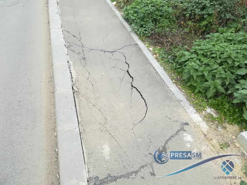 FOTO. Stradă reabilitată în Satu Mare, distrusă de niște inconștienți, cu o macara de 40 de tone!
