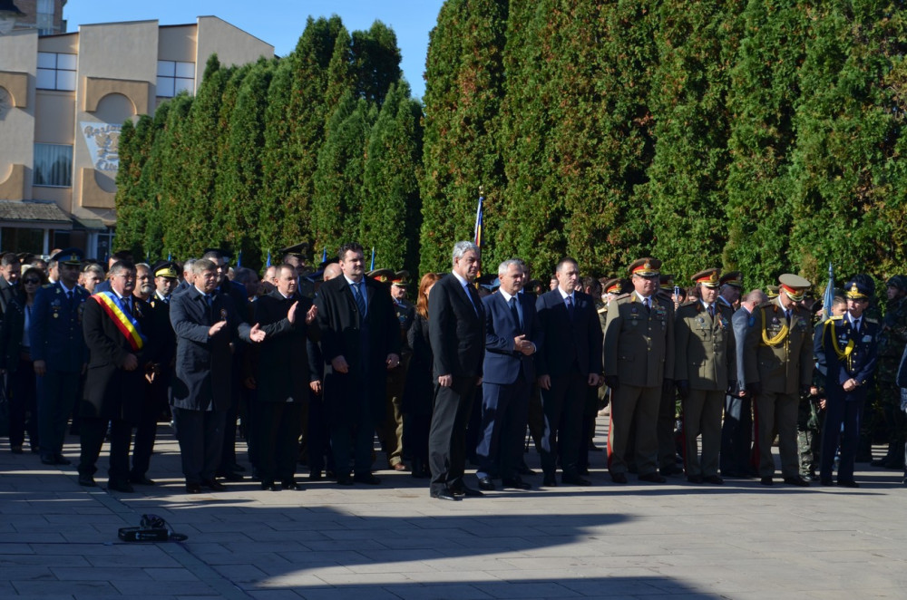 Mii de posturi libere în Armata Română! La Satu Mare se caută ofițeri și subofițeri