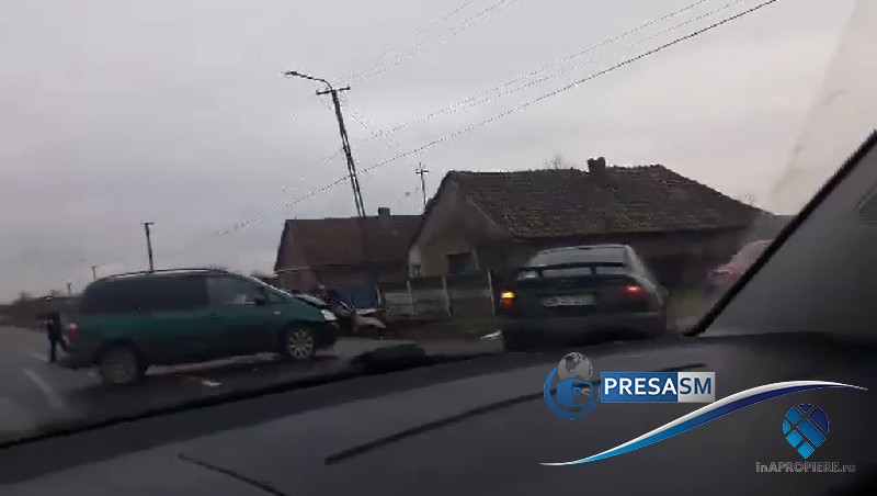 FOTO&VIDEO. Accident frontal în județ. O persoană a ajuns la Urgențe