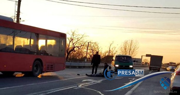 FOTO. Accident mortal pe DN 19. Biciclist lovit de un autobuz