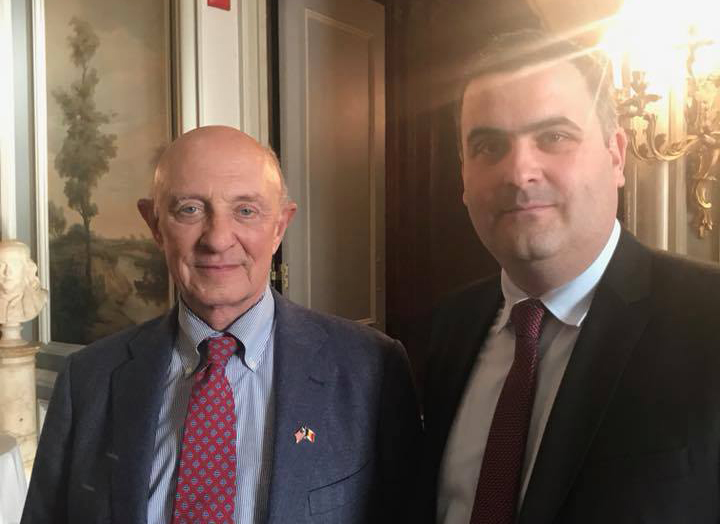 Senatorul sătmărean Gabriel Leș, întâlnire cu fostul director CIA, James Woolsey