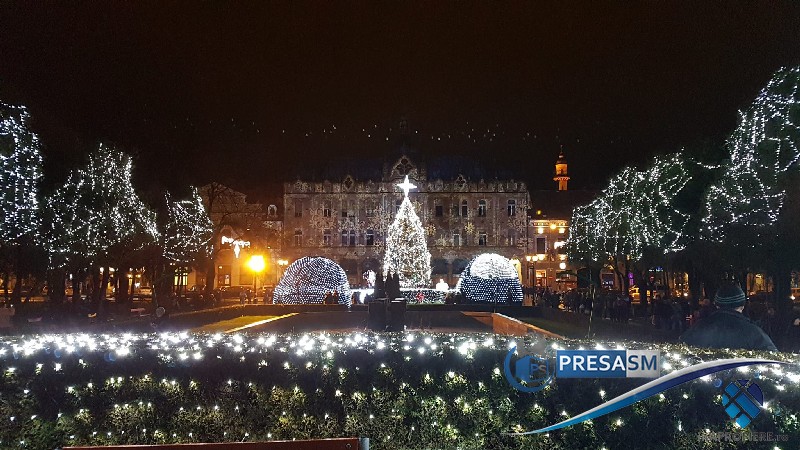 FOTO/VIDEO. Sătmarul luminilor! A fost pornit iluminatul ornamental. Sărbători fericite!