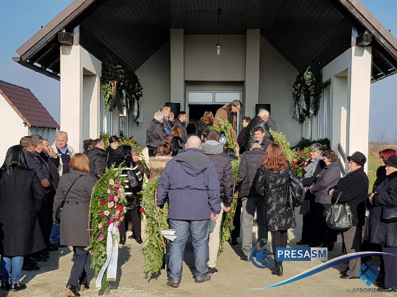 FOTO/VIDEO. Soții Rentea și Viorica Apan, înmormântați. Criminalul, încă în libertate