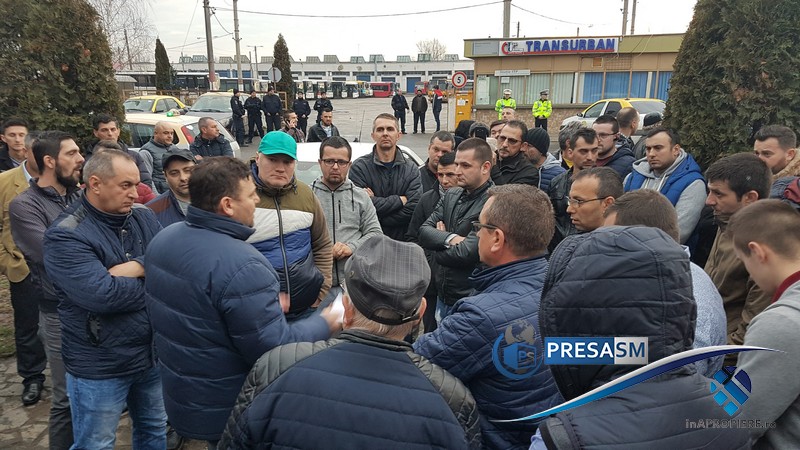 FOTO/VIDEO. Taximetriștii amenință cu grevă generală! Nu mai rezistă