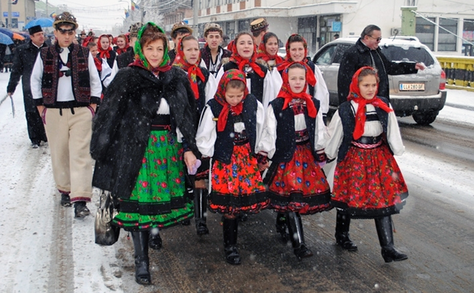 UNITATE. Festival al oșenilor, codrenilor și moroșenilor în capitala Țării Oașului