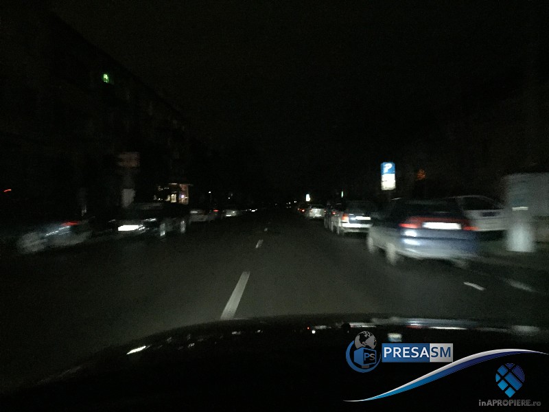 FOTO/VIDEO. Pană de curent în centrul Sătmarului. Străzi și case în beznă