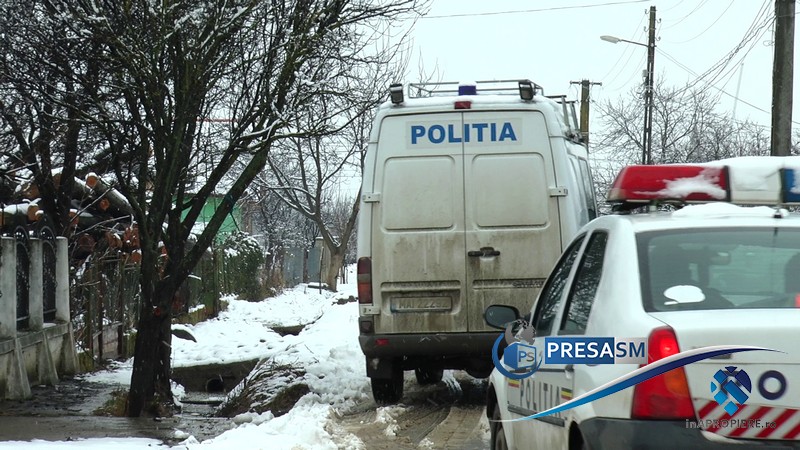 Caz șocant în județul vecin. Un bărbat a turnat țuică peste soția sa și i-a dat foc