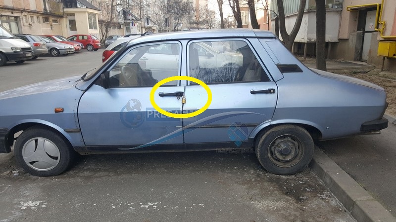 FOTO. Metodă extremă aplicată de un șofer în Satu Mare. După zecile de Dacii ”sparte”