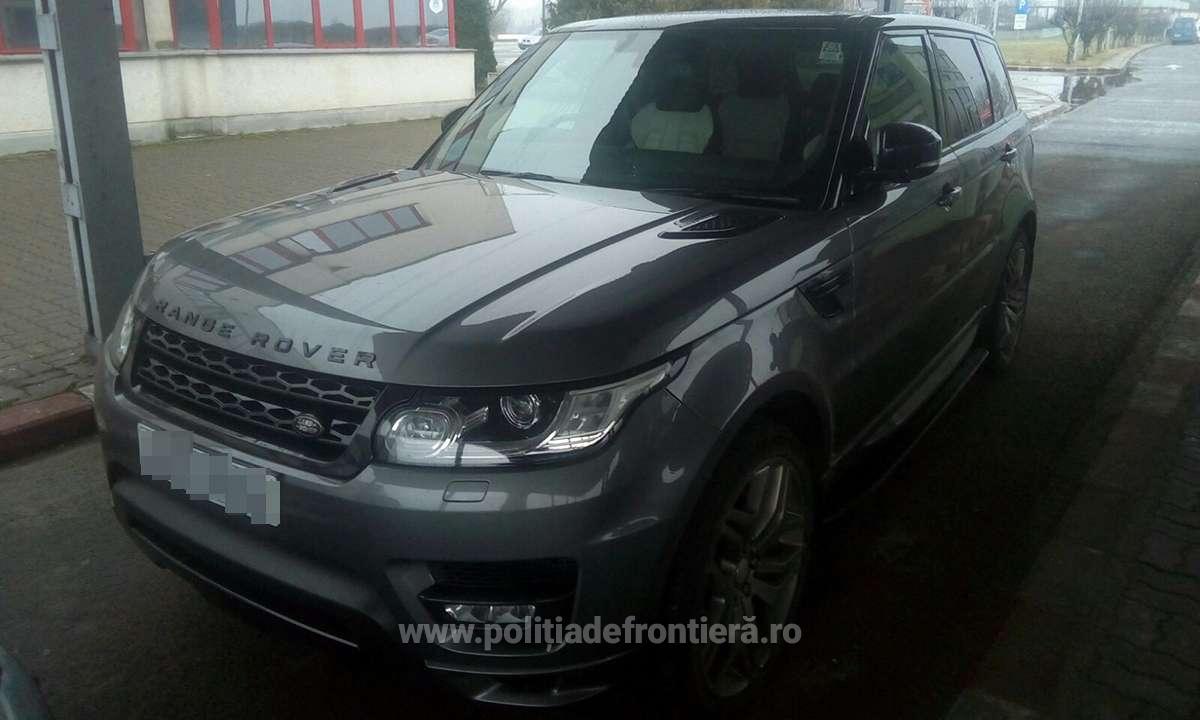 FOTO. Land Rover, de circa 60.000 de euro, indisponibilizat în Vama Petea. Ce spune proprietarul