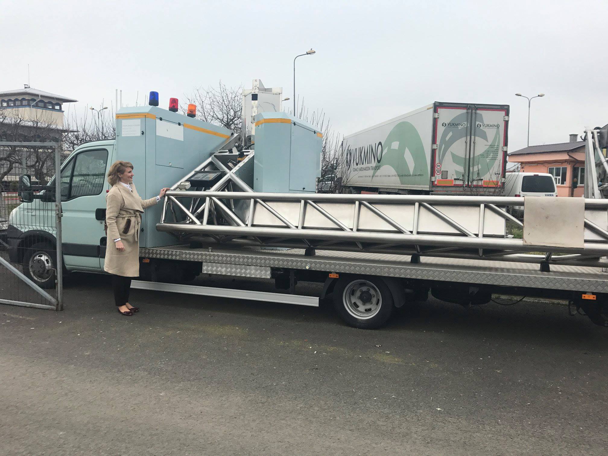 FOTO. Super scaner nefuncțional în Vama Halmeu. Așa mai scapă contrabandiștii