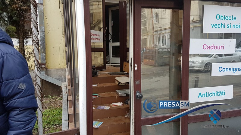 FOTOGALERIE. Spargere în plină zi în centrul Sătmarului! Hoț prins în flagrant