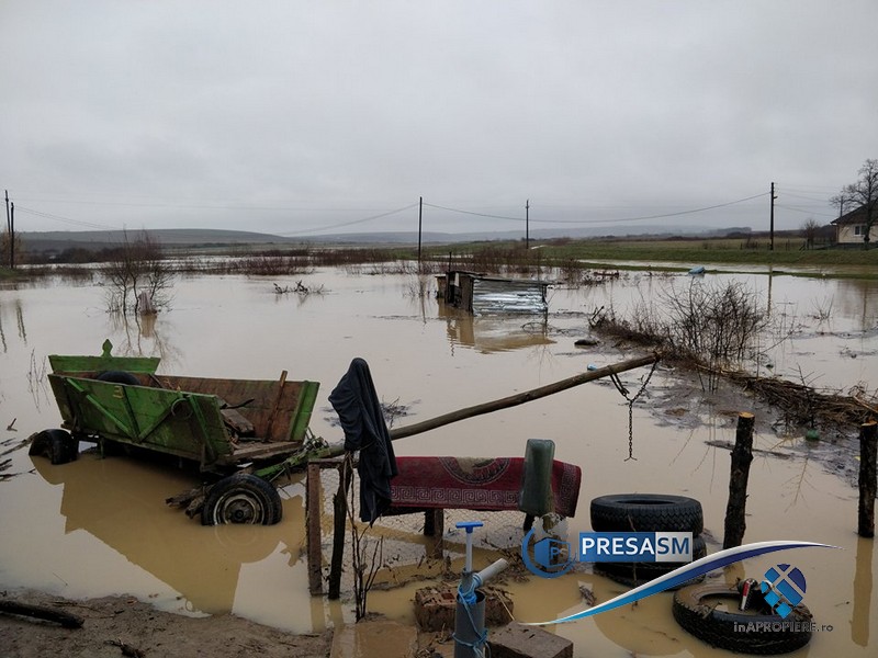 FOTO/VIDEO. Inundații în județul Satu Mare. Probleme la Tășnad și Rătești