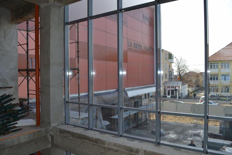 FOTOGALERIE. Cea mai IMPRESIONANTĂ clădire construită în județul Satu Mare!