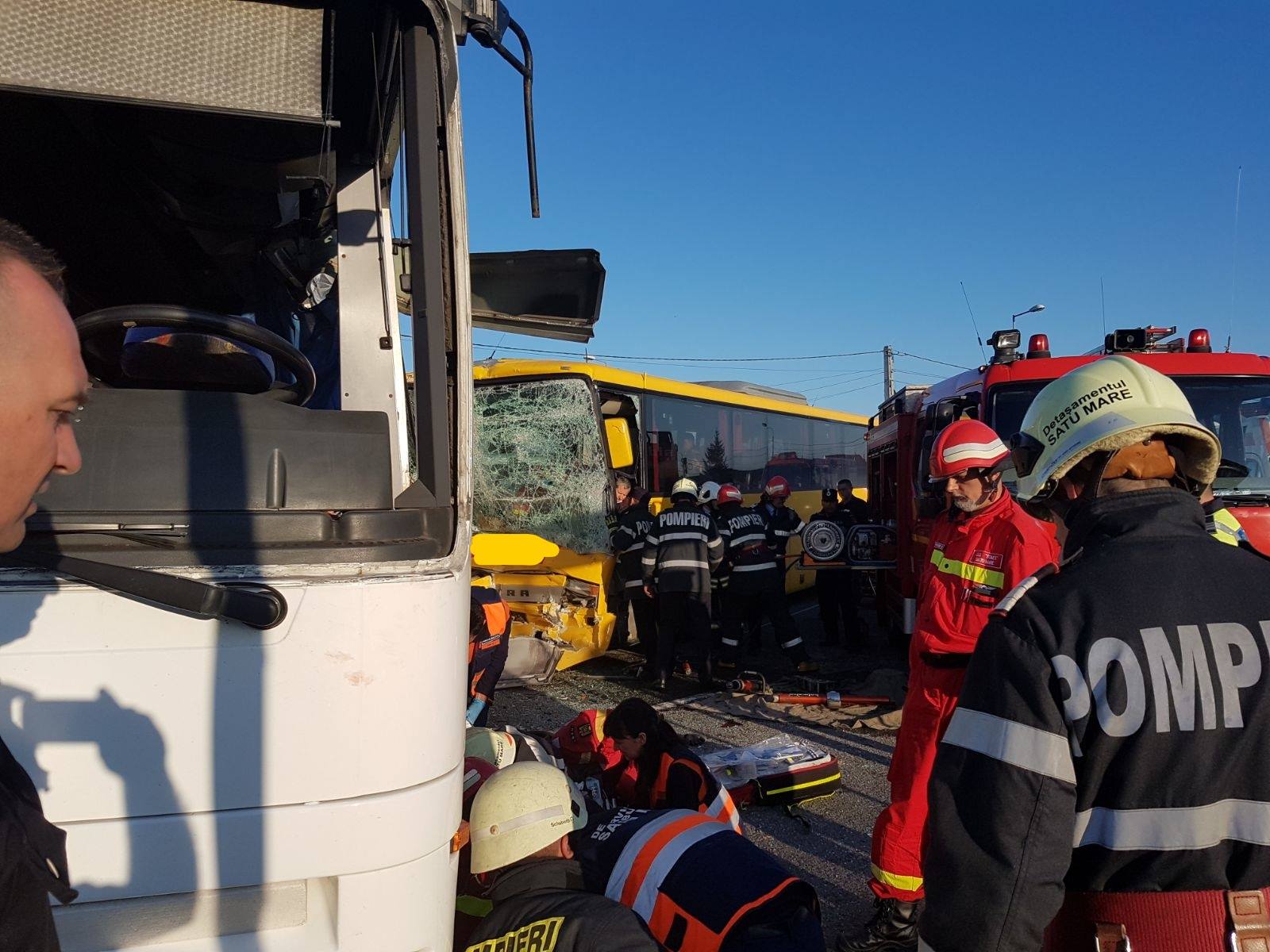 Trei victime ale accidentului crunt din Satu Mare rămân internate