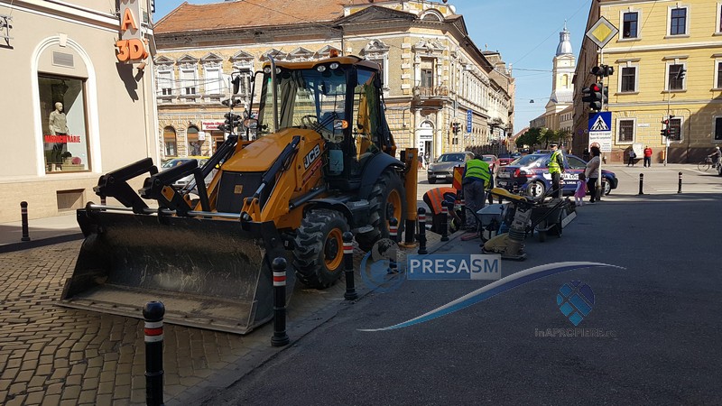 FOTO. Zonă centrală a Sătmarului, închisă parțial. Strada Ștefan cel Mare, în lucru