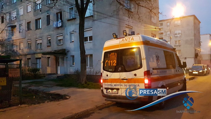 Sătmăreancă bătută crunt de un hoț, în casă. În stare critică la Urgențe