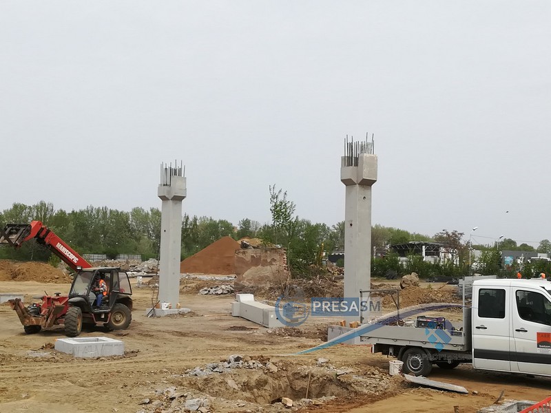 FOTO/VIDEO. Mall-ul se construiește pe repede-nainte! Deja se ridică stâlpii clădirii