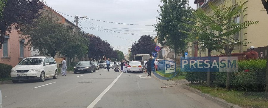 O nouă reglare de conturi într-un clan țigănesc. Teroare în benzinărie, angajați amenințați