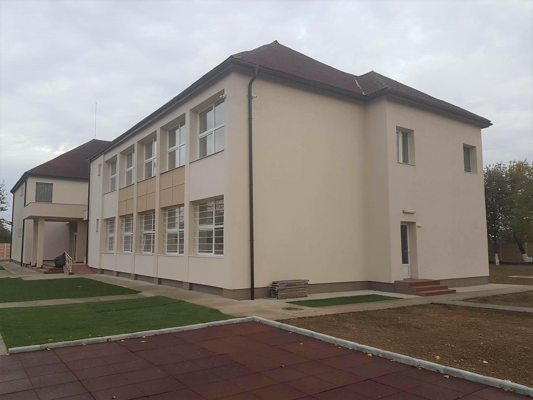 FOTOGALERIE. Școală ultramodernă pentru copiii cu dizabilități din județ!