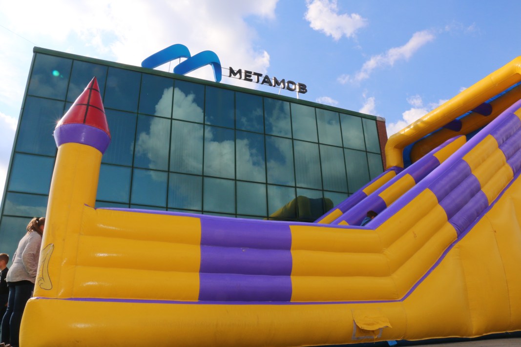 Ziua porților deschise la Metamob: Locuri de muncă și multă distracție