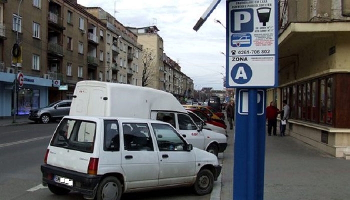 Jumătate dintre amenzile de parcare, NEPLĂTITE. Și nici nu se vor mai plăti