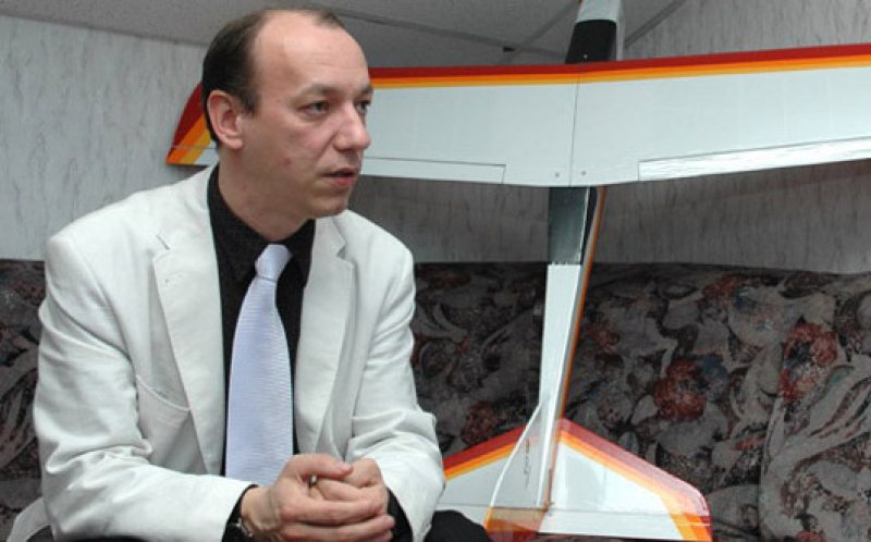 Directorul Aeroportului Satu Mare a fost dat pe mâna procurorilor de către ANI