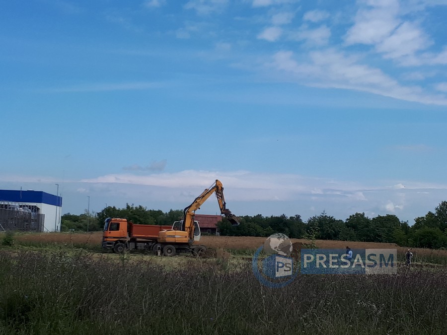 FOTOGALERIE. A început construcția mall-ului Prima Shops și a KFC în Satu Mare!