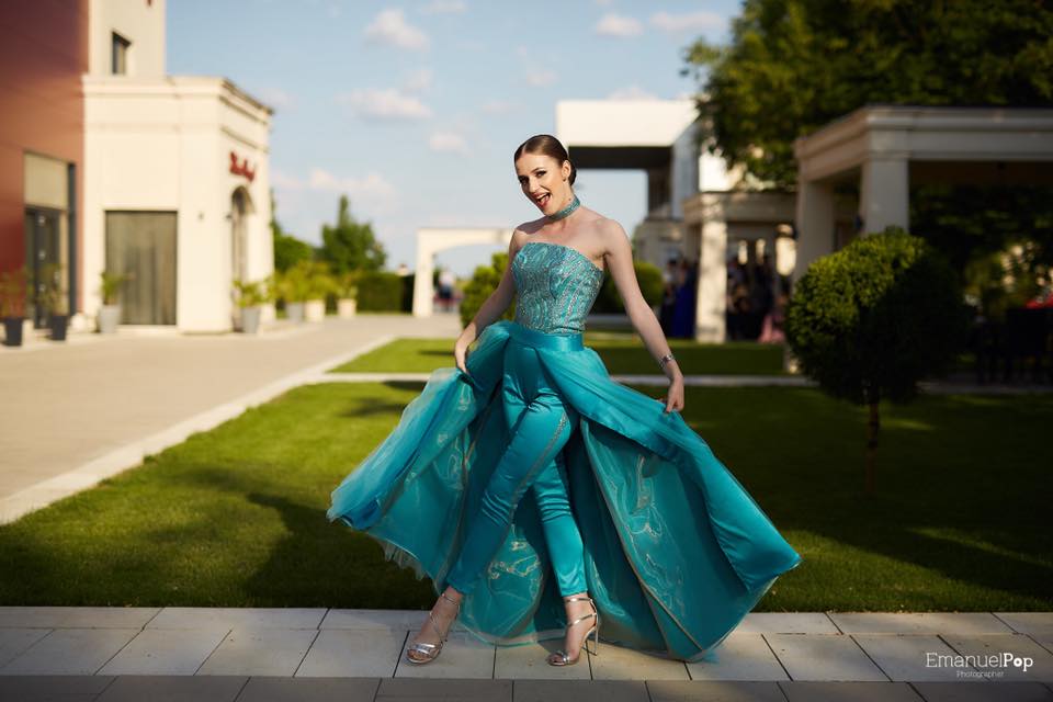 Iris Roatiș, eleva de ZECE la BAC: ”Vreau să mă stabilesc în Anglia. Să devin profesor universitar”