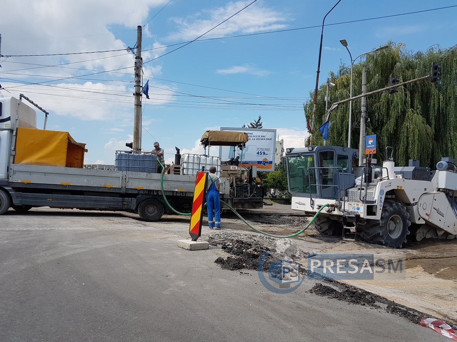 FOTOGALERIE. Minune! Se lucrează și duminica la Podul Decebal!