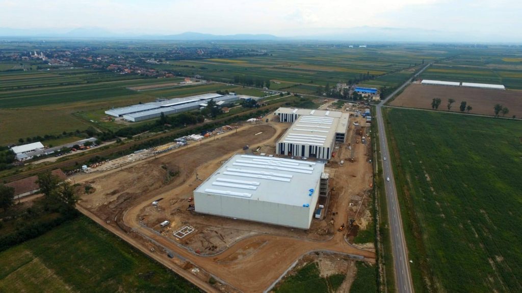 FOTO/VIDEO. Se fac sute de angajări. Fabrica Alu Menziken, aproape de finalizare