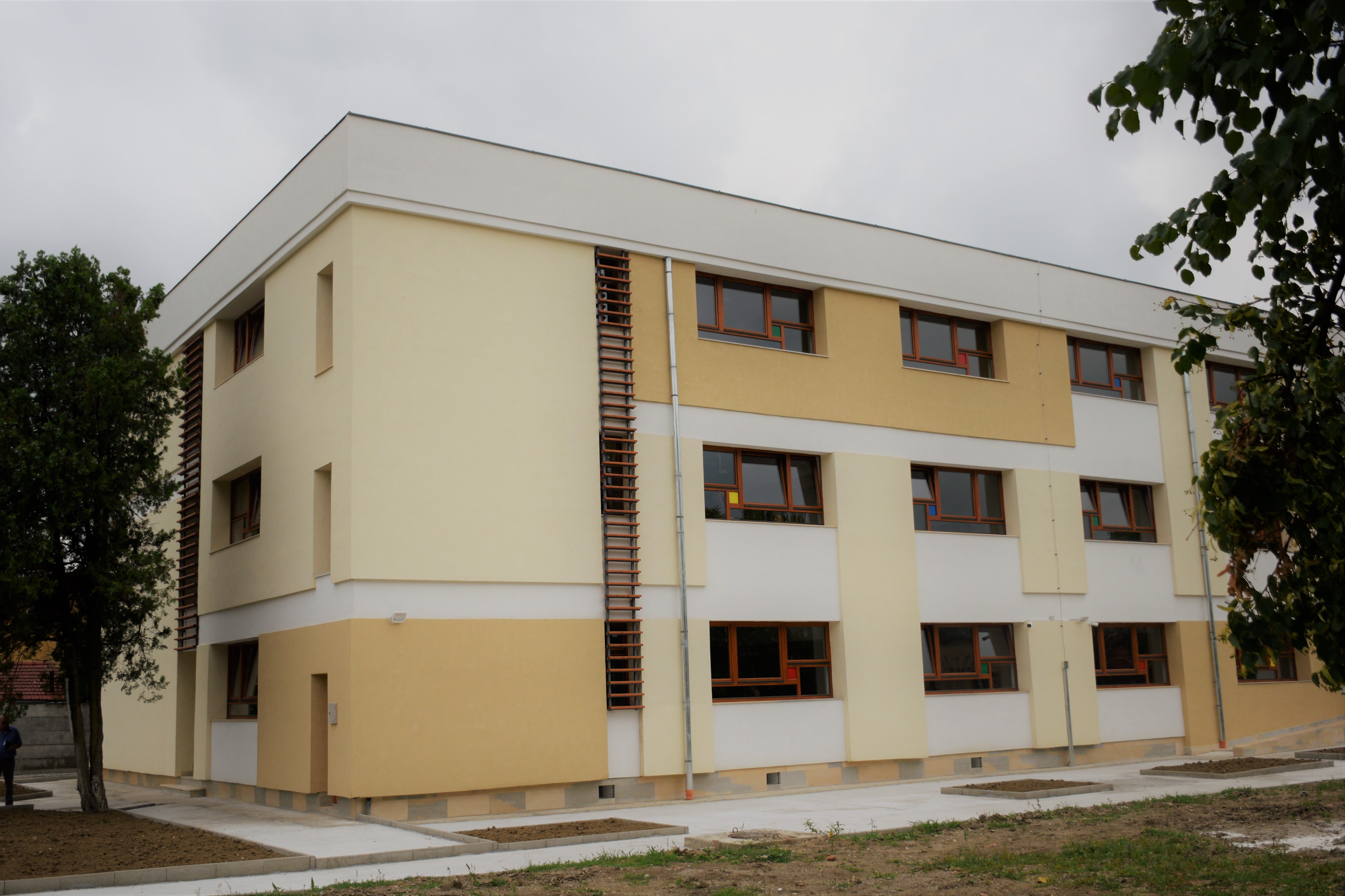 FOTOGALERIE. Cum arată cea mai nouă și mai modernă școală din Satu Mare