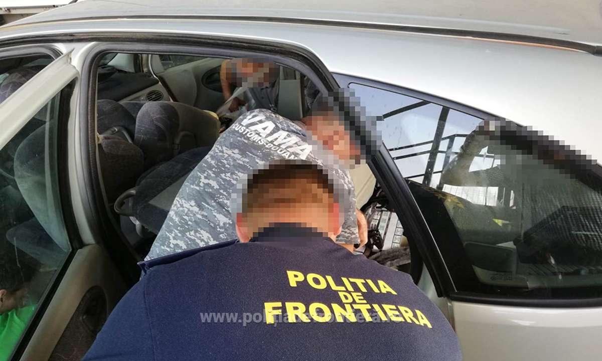 FOTOGALERIE. Tupeu, nu glumă! Ce transporta un șofer, de 60 de ani, în Vama Halmeu