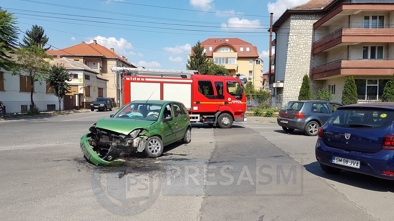 FOTO/VIDEO Accident rutier cu victime în Satu Mare, provocat de o femeie