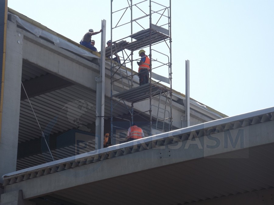 FOTOGALERIE. Lucrări intensive la MALL-ul NEPI. Constructor: ”gata în noiembrie”!