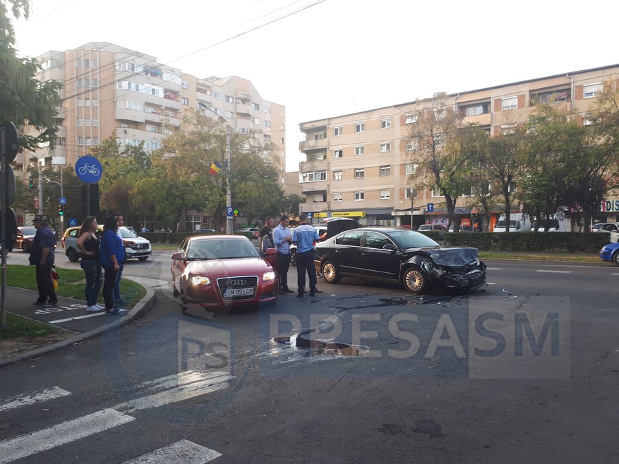 FOTO/VIDEO. Accident dubios pe Drumul Careiului. Neînțelegere în trafic