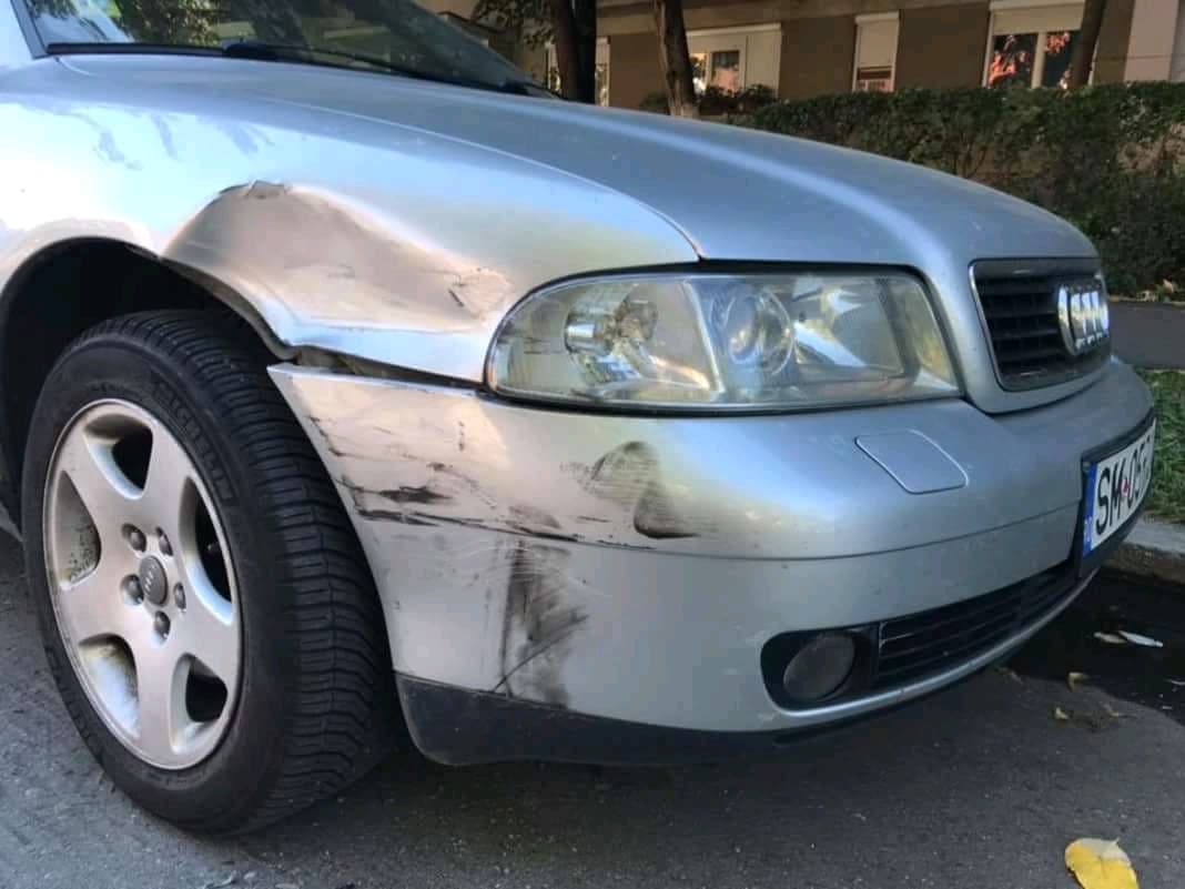 FOTOGALERIE. Accident în Satu Mare. A lovit o mașină și a fugit