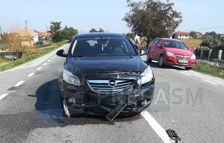 Accident în lanț, cu urmărire. Vinovatul a fugit de la locul accidentului