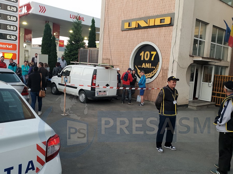 Protest spontan la UNIO Satu Mare. Sute de muncitori au oprit munca